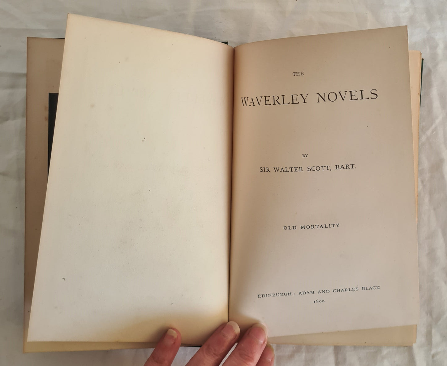 The Waverley Novels by Sir Walter Scott - Volume 5