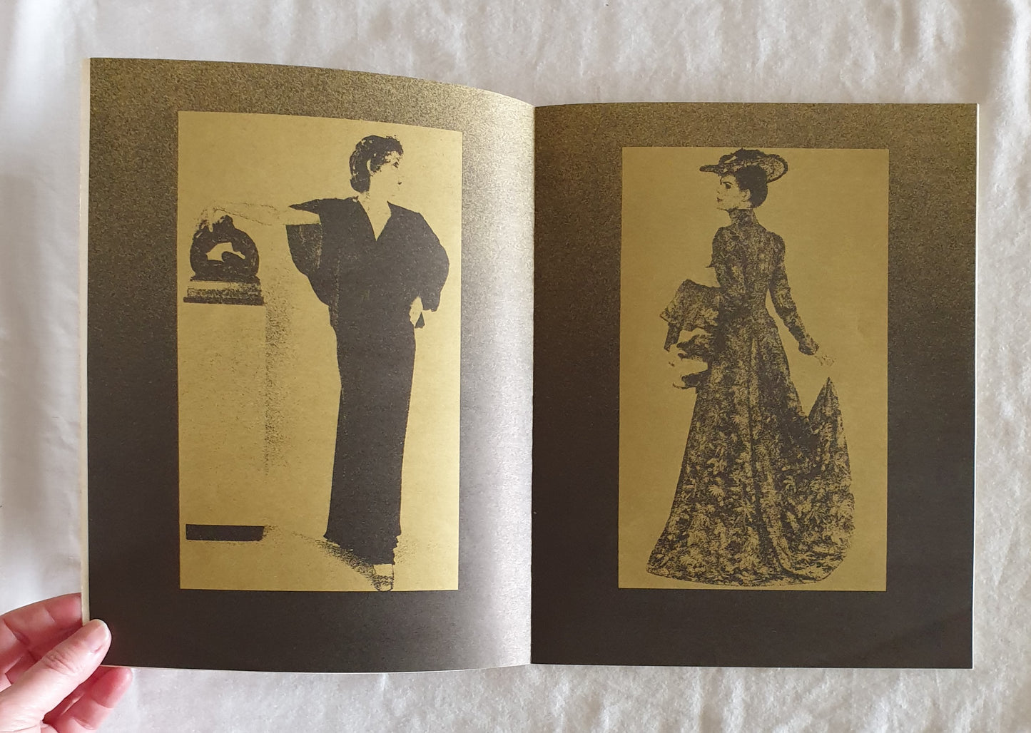 Bustles and Beaus Fashion in South Australia 1881 - 1981 by Judith Thompson